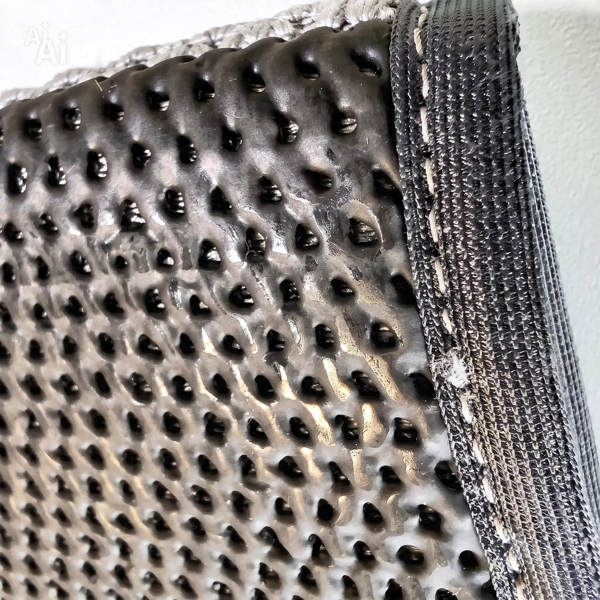 MPC-T13 Zweiseitiger Knetehandschuh. Eine Seite mit Knete, andere mit Mikrofaser