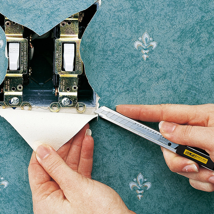 Olfa SVR-2 Edelstahl-Cutter +2 Extra Edelstahklingen 9mm, Auto-Lock